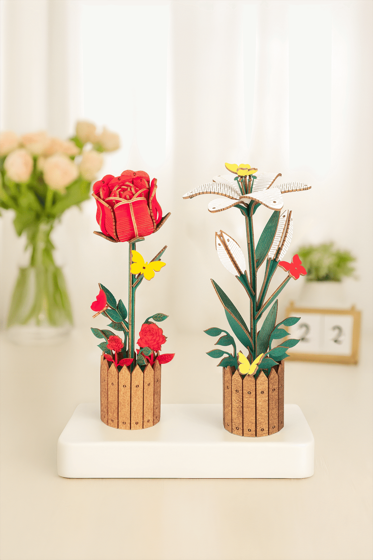 Lily — Wooden Flower Kit, 70 Pieces
