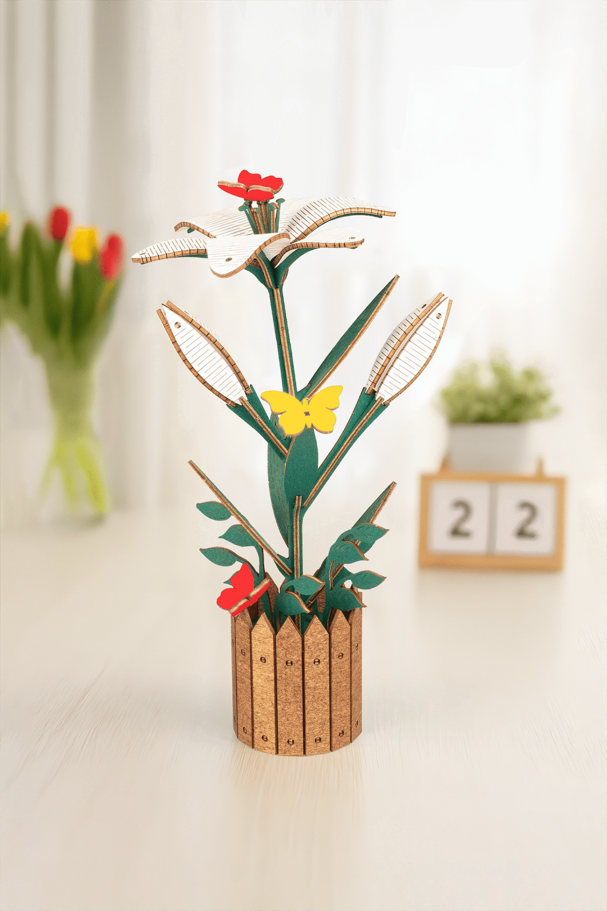 Lily — Wooden Flower Kit, 70 Pieces