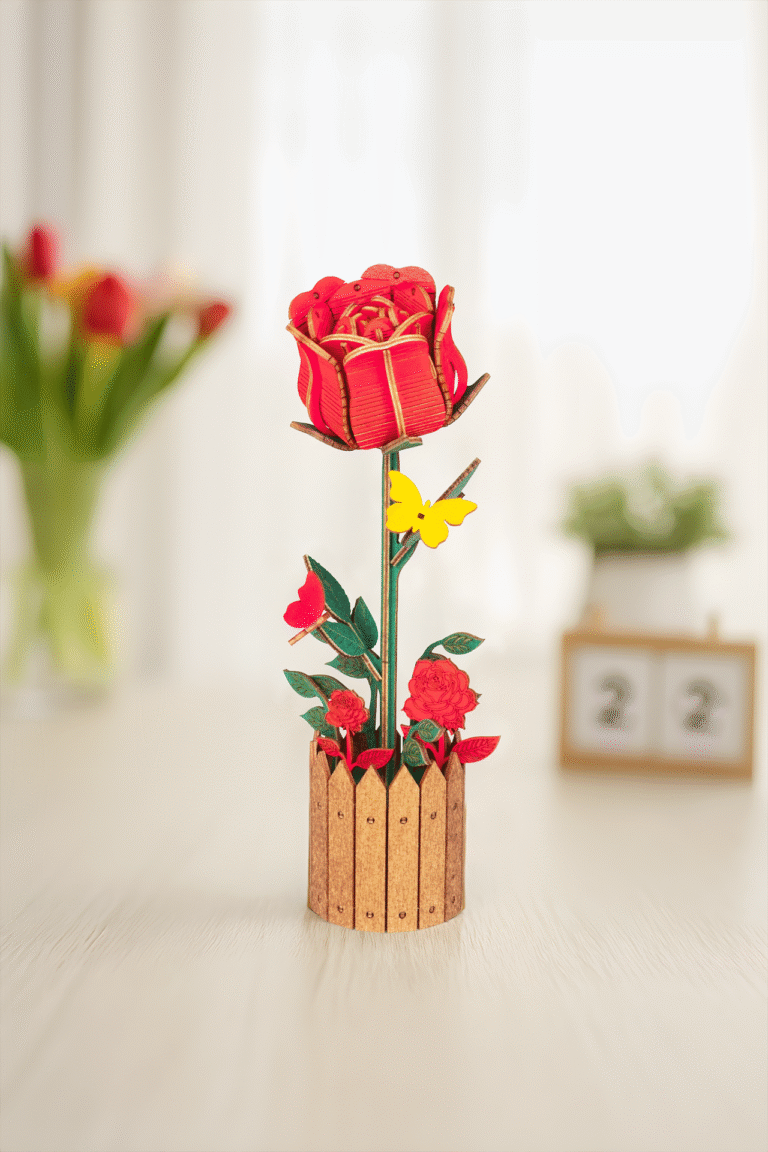 Rose — Wooden Flower Kit, 80 Pieces